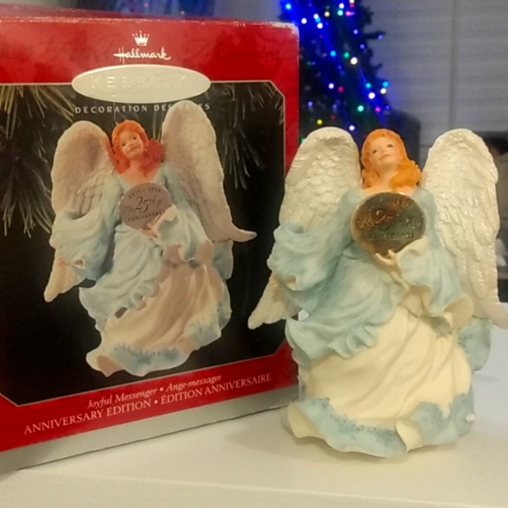 1998 Hallmark Keepsake Joyful Messenger Angel Ornament Anniversary Edition
